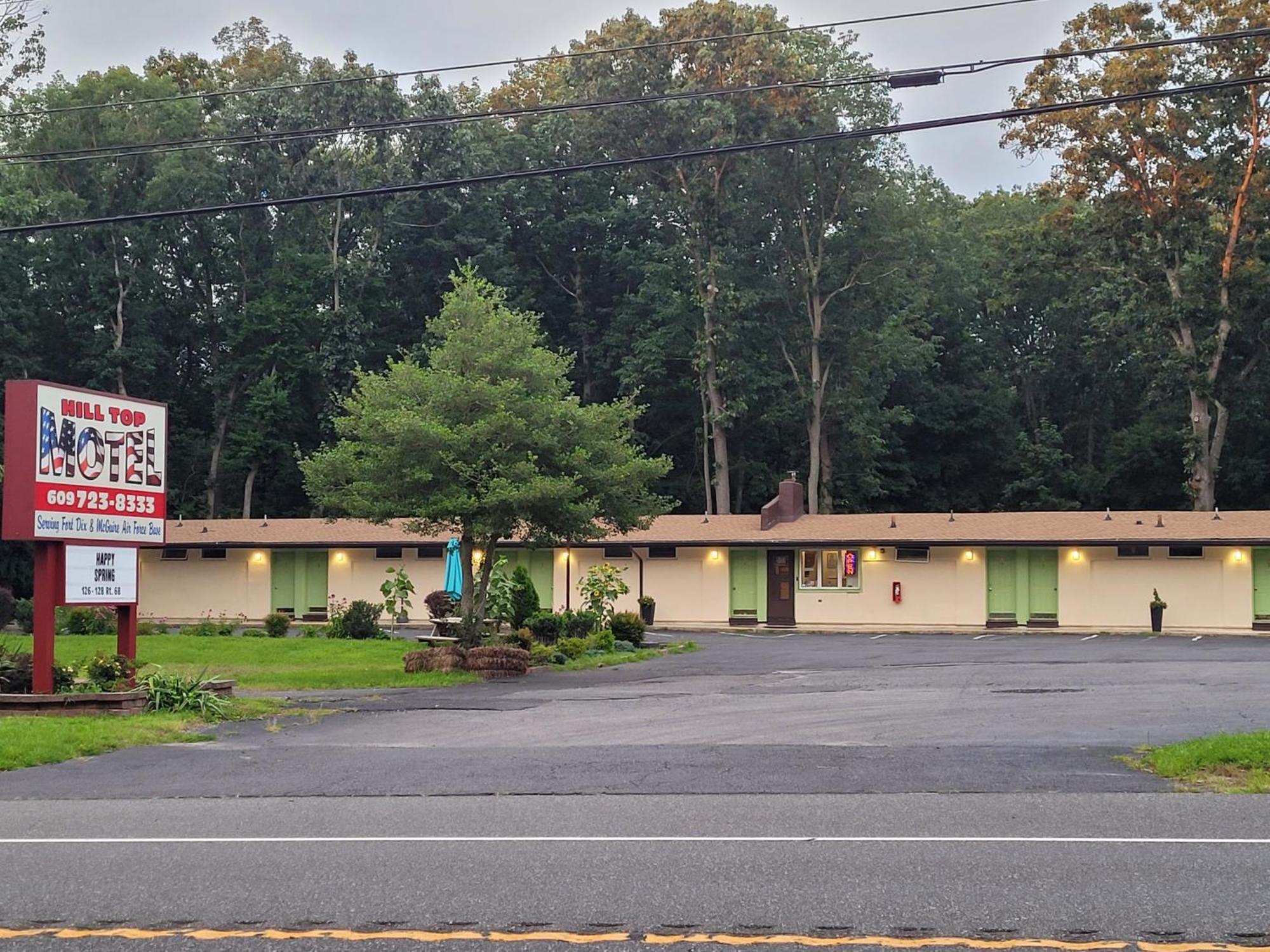 Hill Top Motel Wrightstown Εξωτερικό φωτογραφία